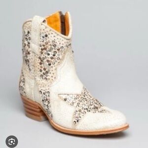 Frye "Deborah" Studded Short Boots 
size 8
